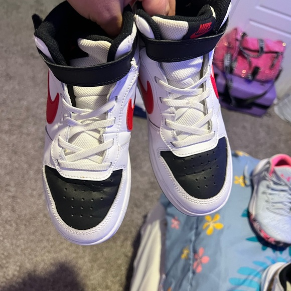 Nike Court a Borough Mid 2 - Picture 2 of 7